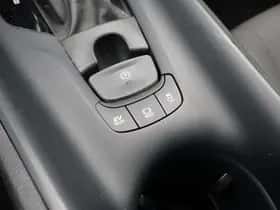 Toyota C hr (2023) thumbnail 23