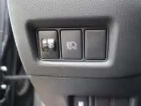 Toyota C hr (2023) thumbnail 44