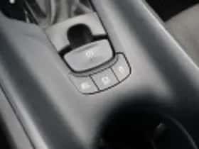 Toyota C hr (2023) thumbnail 53