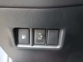 Toyota C hr (2021) thumbnail 32