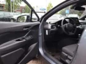 Toyota C hr (2021) thumbnail 49