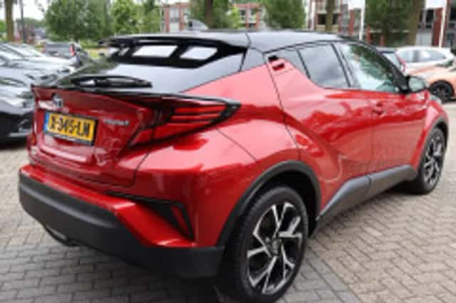 Toyota C hr (2020) thumbnail 3