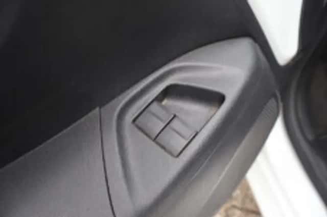 Toyota Aygo (2022) thumbnail 6