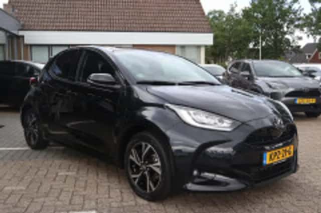 Toyota Yaris (2025) thumbnail 4