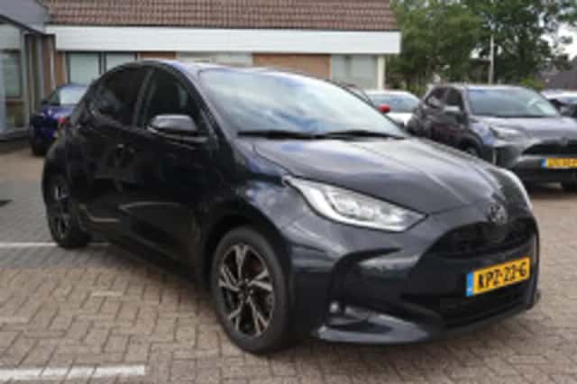 Toyota Yaris (2024) thumbnail 4