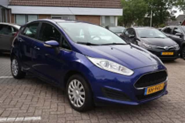 Ford Fiesta (2017) thumbnail 4