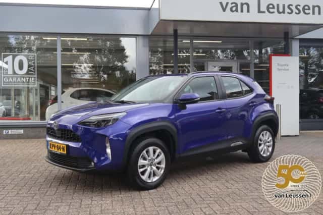 Toyota Yaris Cross (2025) thumbnail 1