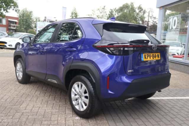 Toyota Yaris Cross (2025) thumbnail 2
