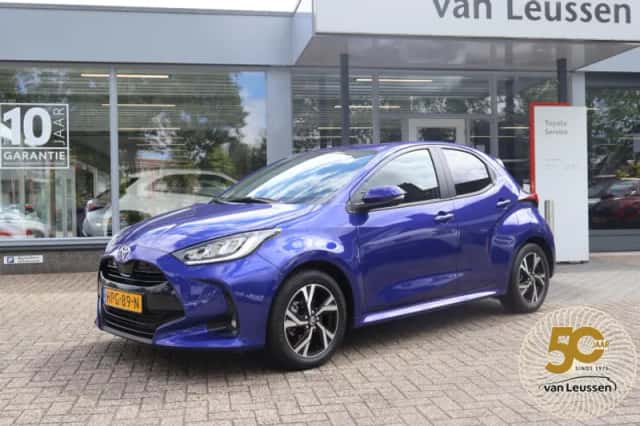Toyota Yaris (2025) thumbnail 1