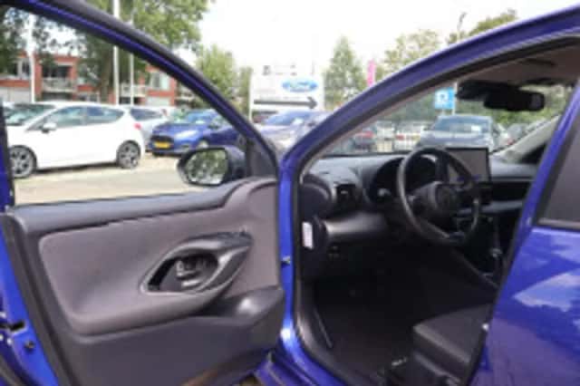 Toyota Yaris (2025) thumbnail 6