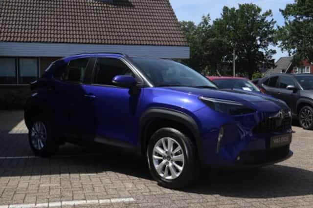 Toyota Yaris Cross (2025) thumbnail 2
