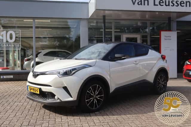 Toyota C hr (2018) thumbnail 6