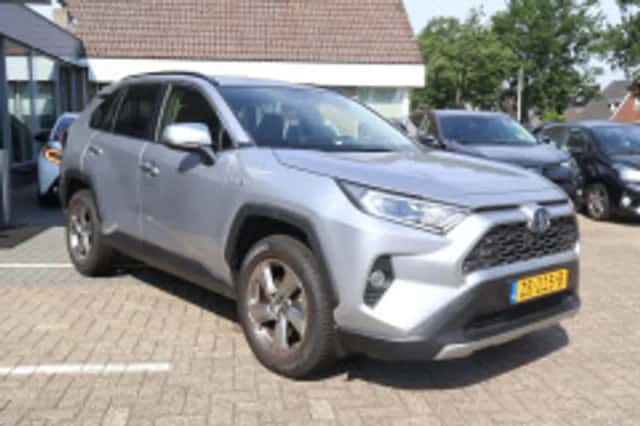 Toyota RAV4 (2019) thumbnail 3