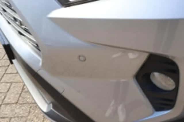 Toyota RAV4 (2019) thumbnail 4
