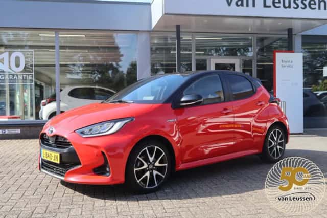 Toyota Yaris (2021) thumbnail 1