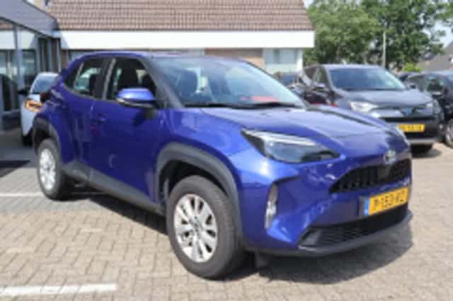 Toyota Yaris Cross (2022) thumbnail 4
