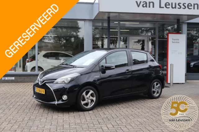 Toyota Yaris (2016) thumbnail 1