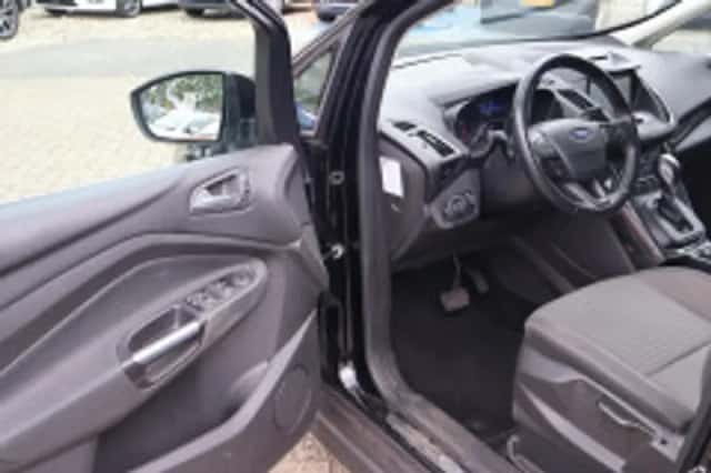 Ford C max (2017) thumbnail 5