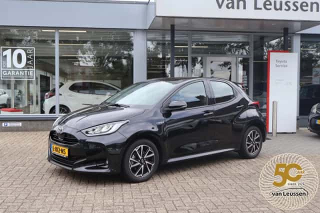 Toyota Yaris (2021) thumbnail 1