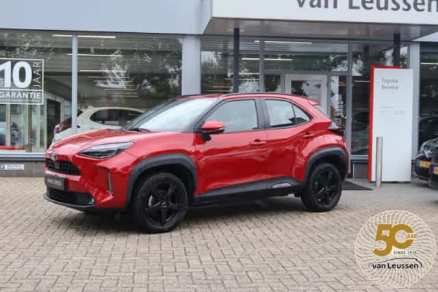 Toyota Yaris Cross (2023) thumbnail 1