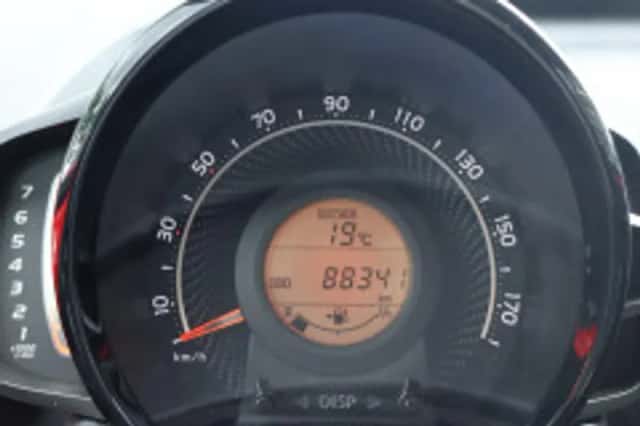 Toyota Aygo (2021) thumbnail 6