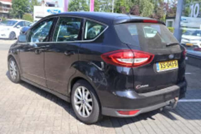Ford C max (2016) thumbnail 3