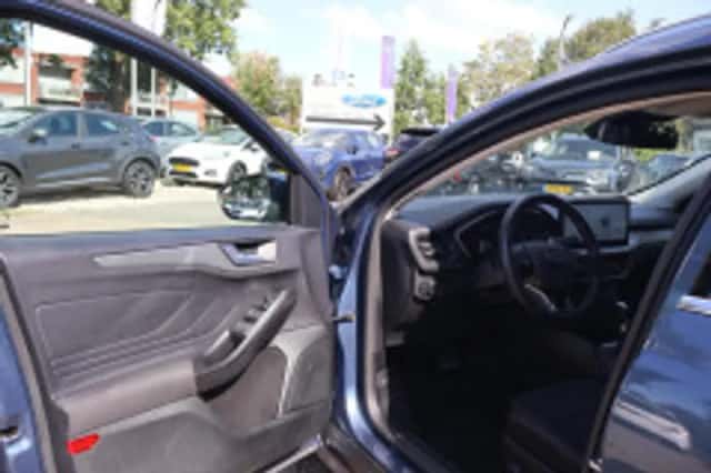 Ford Focus (2024) thumbnail 6
