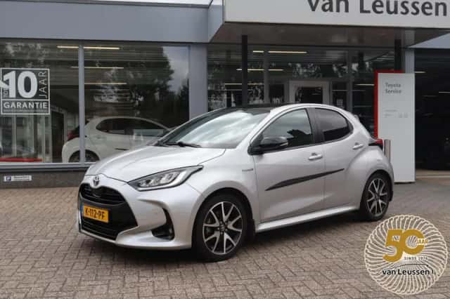 Toyota Yaris (2021) thumbnail 6