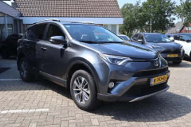 Toyota RAV4 (2018) thumbnail 4