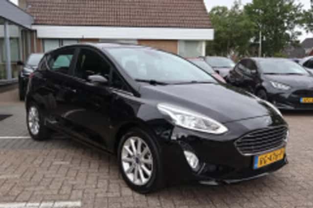 Ford Fiesta (2017) thumbnail 4