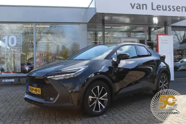 Toyota C hr (2024) thumbnail 1