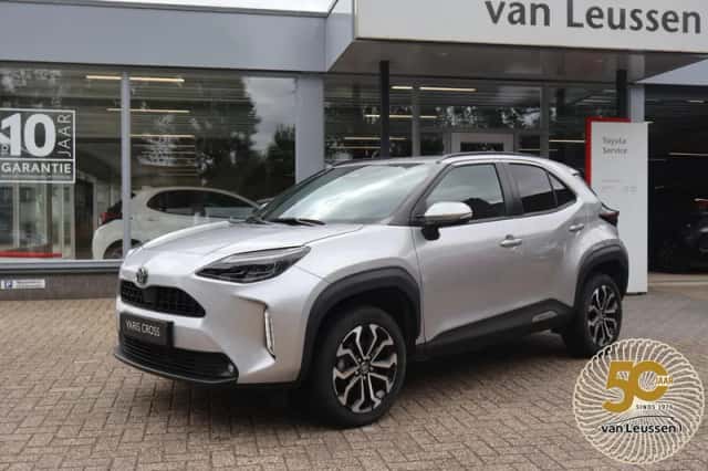 Toyota Yaris Cross (2025) thumbnail 6