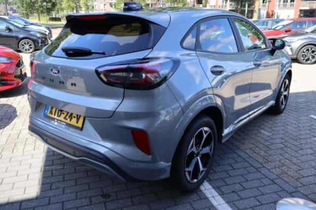 Ford Puma (2025) thumbnail 2