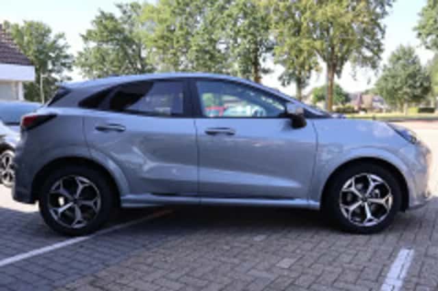 Ford Puma (2025) thumbnail 4