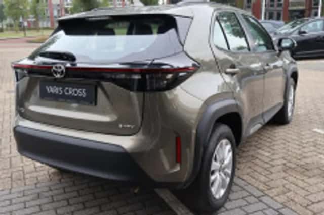 Toyota Yaris Cross (2025) thumbnail 3