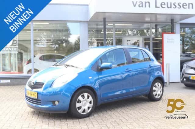 Toyota Yaris (2007) thumbnail 1