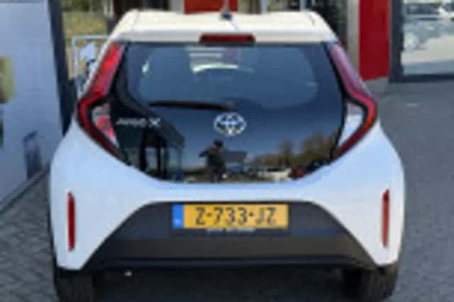 Toyota Aygo X (2024) thumbnail 25