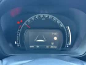 Toyota Aygo X (2024) thumbnail 30