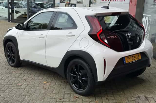 Toyota Aygo X (2024) thumbnail 44