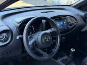 Toyota Aygo X (2024) thumbnail 6
