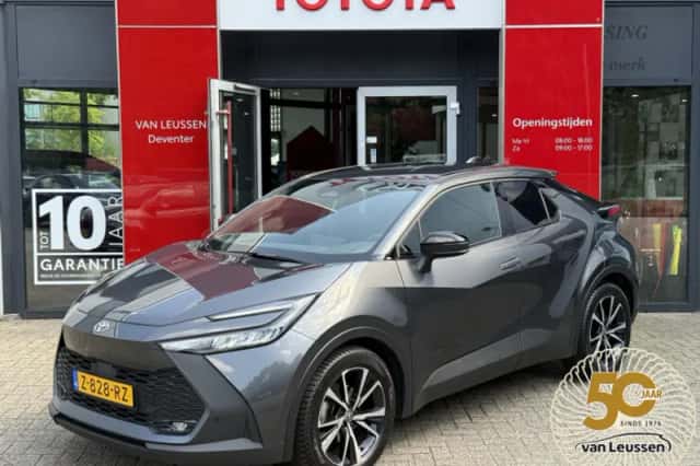 Toyota C hr (2024) thumbnail 1