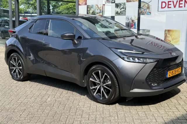 Toyota C hr (2024) thumbnail 11