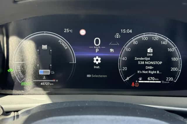 Toyota C hr (2024) thumbnail 14