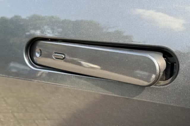 Toyota C hr (2024) thumbnail 22