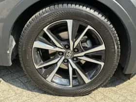 Toyota C hr (2024) thumbnail 24
