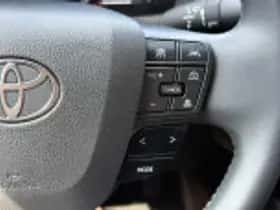 Toyota C hr (2024) thumbnail 38