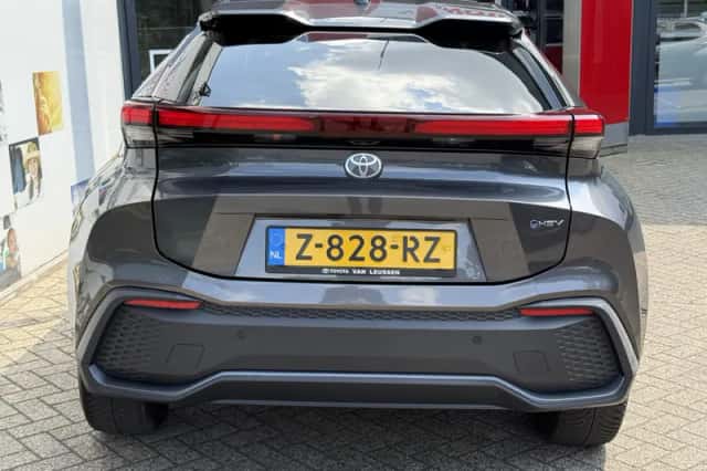 Toyota C hr (2024) thumbnail 9