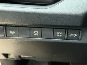 Toyota RAV4 (2025) thumbnail 17