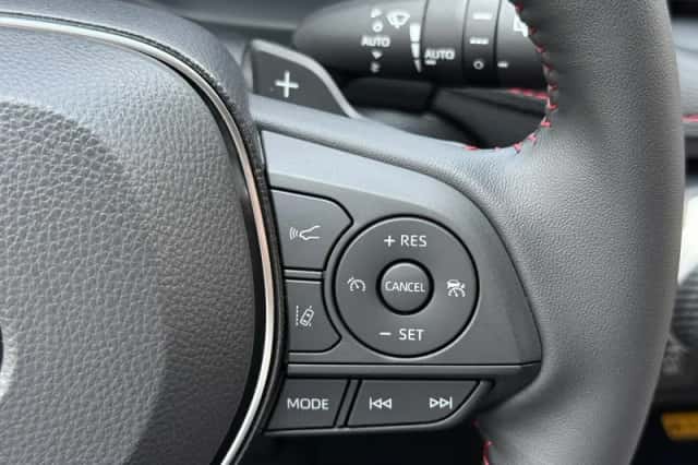Toyota RAV4 (2025) thumbnail 22