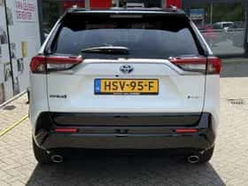 Toyota RAV4 (2025) thumbnail 69